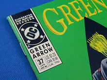 Load image into Gallery viewer, DC Comics - Green Arrow - #37 - September 1990