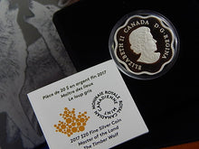 Load image into Gallery viewer, Currency - Silver Coin - $20 - 2017 - Royal Canadian Mint - Master of the Land the Timber Wolf