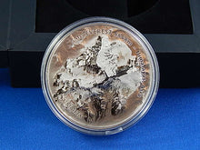 Charger l'image dans la galerie, Silver Coin - $25 - 2017 - Everest 7 Summits