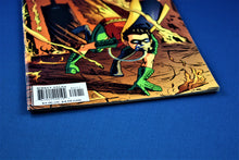 Charger l'image dans la galerie, DC Comics - Batman Detective Comics - #802 - March 2005