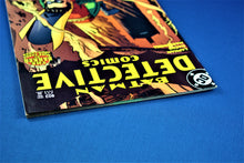 Charger l'image dans la galerie, DC Comics - Batman Detective Comics - #802 - March 2005