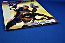 Charger l'image dans la galerie, Marvel Comics - Astonishing X Men - #42 - September 2011