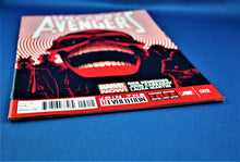 Charger l'image dans la galerie, Marvel Comics - Uncanny Avengers - #002 - January 2013