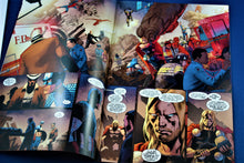 Charger l'image dans la galerie, Marvel Comics - Uncanny Avengers - #002 - January 2013