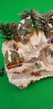 Load image into Gallery viewer, Christmas Novelties - Fiber Optic Resin Village