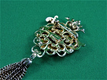 Load image into Gallery viewer, Jewelry - MXB - Brooch - Coro