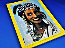 Load image into Gallery viewer, Magazine - National Geographic - Vol. 164, No. 4 - October 1983