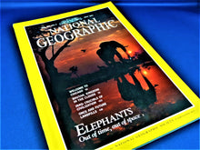 Load image into Gallery viewer, Magazine - National Geographic - Vol. 179, No. 5 - May 1991