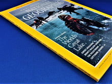 Load image into Gallery viewer, Magazine - National Geographic - Vol. 181, No. 6 - June 1992