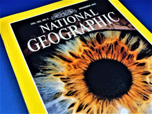 Load image into Gallery viewer, Magazine - National Geographic - Vol. 182, No. 5 - November 1992