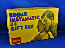 Charger l'image dans la galerie, Cameras - Kodak Instamatic 44 Gift Set