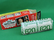 Charger l'image dans la galerie, Cameras - Famous Brand Triple-Print Colour Film - 620
