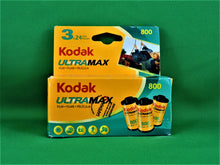 Charger l'image dans la galerie, Cameras - Kodak Ultramax 800 Film - 35mm