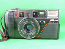 Charger l'image dans la galerie, Cameras - Nikon One Touch - Nikon Lens - Macro 35mm 1:28