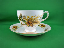 Load image into Gallery viewer, Tea Cup - Queen Anne - Pattern #8219 - Fine Bone China Tea Cup and Matching Saucer
