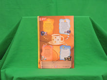 Load image into Gallery viewer, Cook Books - Kraft Kitchens "What's Cooking" - 1995 - Spring Issue - 11th