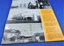 Charger l'image dans la galerie, Book - 1972 - Square Dance Basics - Revised Edition - Compiled by Noreen Wilson