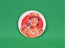 Charger l'image dans la galerie, Coca-Cola Memorabilia - Coca-Cola Collection - Series 2 - "Coke Cap" - 5 of 8