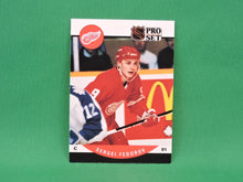 Charger l'image dans la galerie, Collector Cards - 1990 - Pro Set - #604 - Sergei Fedorov - Rookie