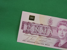 Charger l'image dans la galerie, Canadian Bank Notes - ENZ - 1988 - $1000 - EKA4643276