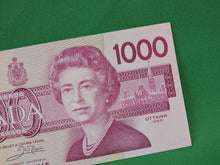 Charger l'image dans la galerie, Canadian Bank Notes - ENZ - 1988 - $1000 - EKA0978614