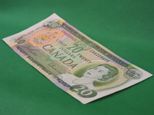 Charger l'image dans la galerie, Canadian Bank Notes - ENZ - 1969 - $20 - EB6239835