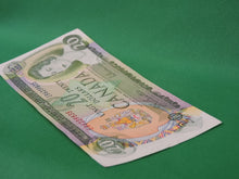 Charger l'image dans la galerie, Canadian Bank Notes - ENZ - 1969 - $20 - EB6239835