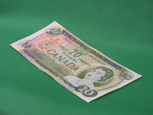 Charger l'image dans la galerie, Canadian Bank Notes - ENZ - 1969 - $20 - EM6430157