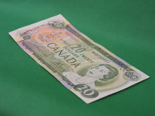 Charger l'image dans la galerie, Canadian Bank Notes - ENZ - 1969 - $20 - WW0752557