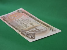 Load image into Gallery viewer, Canadian Bank Notes - ENZ - 1975 - $100 - AJK7039770