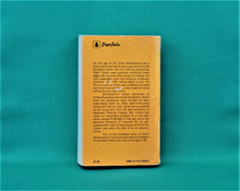 Charger l'image dans la galerie, Book - JAE - 1972 - Bush Pilot With a Briefcase - By Ronald A. Keith