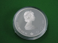 Charger l'image dans la galerie, Currency - Silver Coin - $20 - 1986 - RCM - Olympic Winter Games - Coin 6 - Free Style Skiing