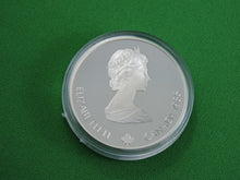 Charger l'image dans la galerie, Currency - Silver Coin - $20 - 1986 - RCM - Olympic Winter Games - Coin 5 - Cross Country Skiing