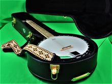 Charger l'image dans la galerie, Musical Instruments - Alabama 6 - String Banjo