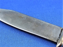 Load image into Gallery viewer, Knife - R.C.M.P. Canada Fixed Blade Knife with Sheath