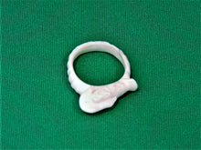 Load image into Gallery viewer, Inuit Art - Ivory Ring - Bird Resting