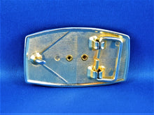 Charger l'image dans la galerie, Belt Buckle - Reddish Stone on Gold and Black Belt Buckle