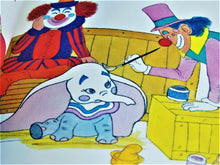 Charger l'image dans la galerie, Children's Book - Walt Disney's - Dumbo the Flying Elephant