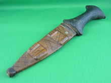 Load image into Gallery viewer, Knife - Unusual Fixed Blade Knife - Purchased in Egypt