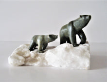 Charger l'image dans la galerie, Inuit Art - Mother Polar Bear and Two Cubs on Ice Flow