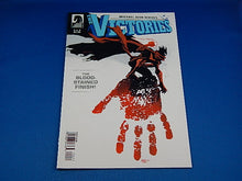 Load image into Gallery viewer, Dark Horse Comics - Victories - #5 of 5 - December 2012
