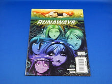 Charger l'image dans la galerie, Marvel Comics - Runaways - #12 - September 2009
