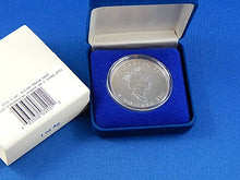 Charger l'image dans la galerie, Currency - Canadian Coin - 1 Oz. Silver - 2001 - Royal Canadian Mint - Silver Maple Leaf
