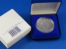 Charger l'image dans la galerie, Currency - Canadian Coin - 1 Oz. Silver - 2001 - Royal Canadian Mint - Silver Maple Leaf
