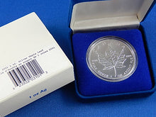 Charger l'image dans la galerie, Currency - Canadian Coin - 1 Oz. Silver - 2001 - Royal Canadian Mint - Silver Maple Leaf
