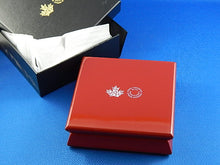 Charger l'image dans la galerie, Silver Coin - $50 - 2017 - Maple Leaves in Motion
