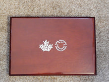 Charger l'image dans la galerie, Royal Canadian Mint (RCM) Master Club Wooden Presentation Case
