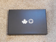 Charger l'image dans la galerie, Royal Canadian Mint (RCM) Master Club Wooden Presentation Case
