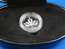 Load image into Gallery viewer, Currency - Silver Coin - 25 Cents - 2000 - Royal Canadian Mint - Harmony
