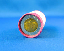 Load image into Gallery viewer, Coins and Currency - Uncirculated Roll - Canadian Polar Bear and Queen Elizabeth&#39;s Golden Jubilee Toonie&nbsp;
